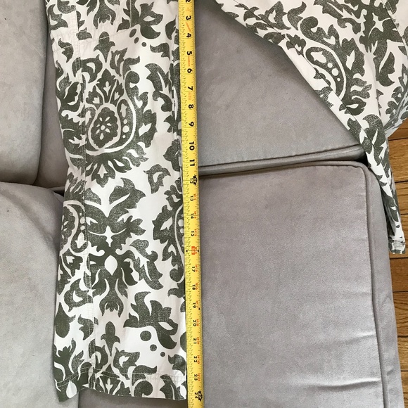 TOMMY HILFIGER WOMEN'S CAPRI PANTS - SIZE 6 - Picture 7 of 9